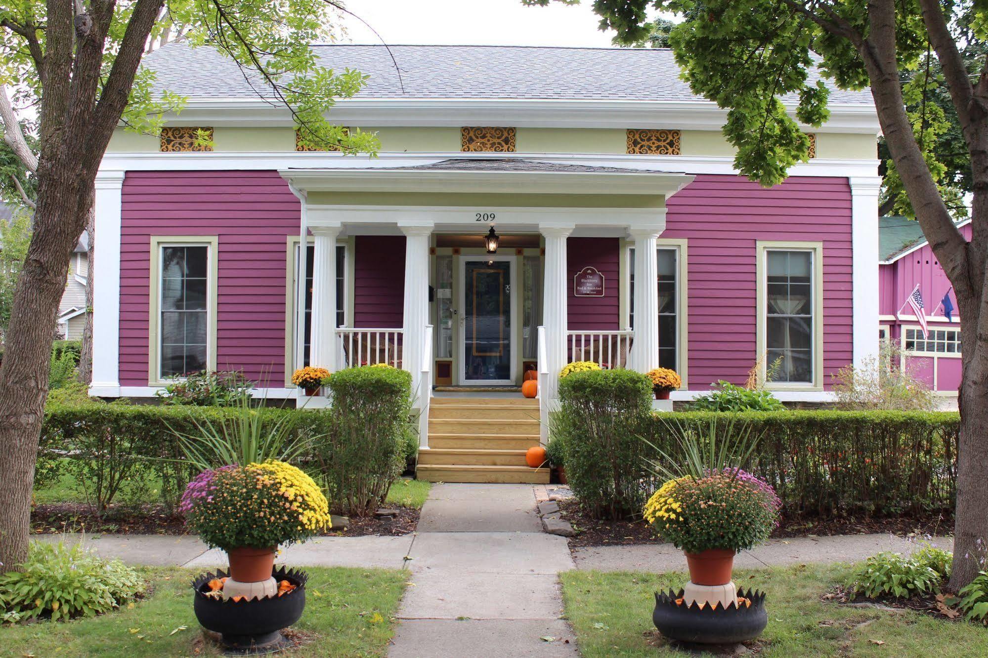 The Blackberry Inn Bed & Breakfast Watkins Glen Dış mekan fotoğraf